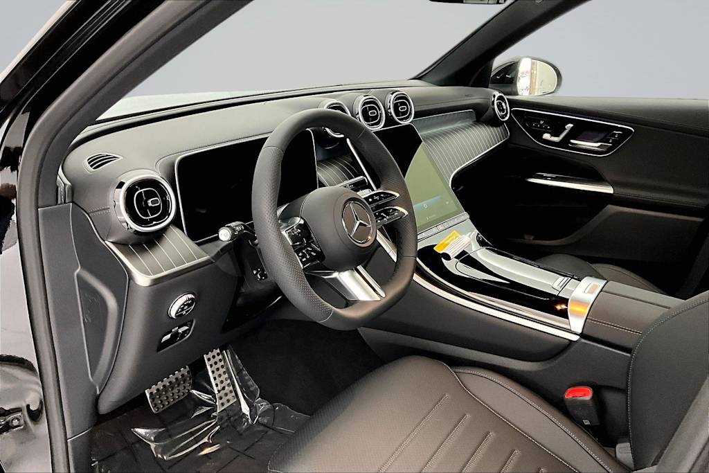 Thumbnail: 2026 Mercedes-Benz GLC - 2