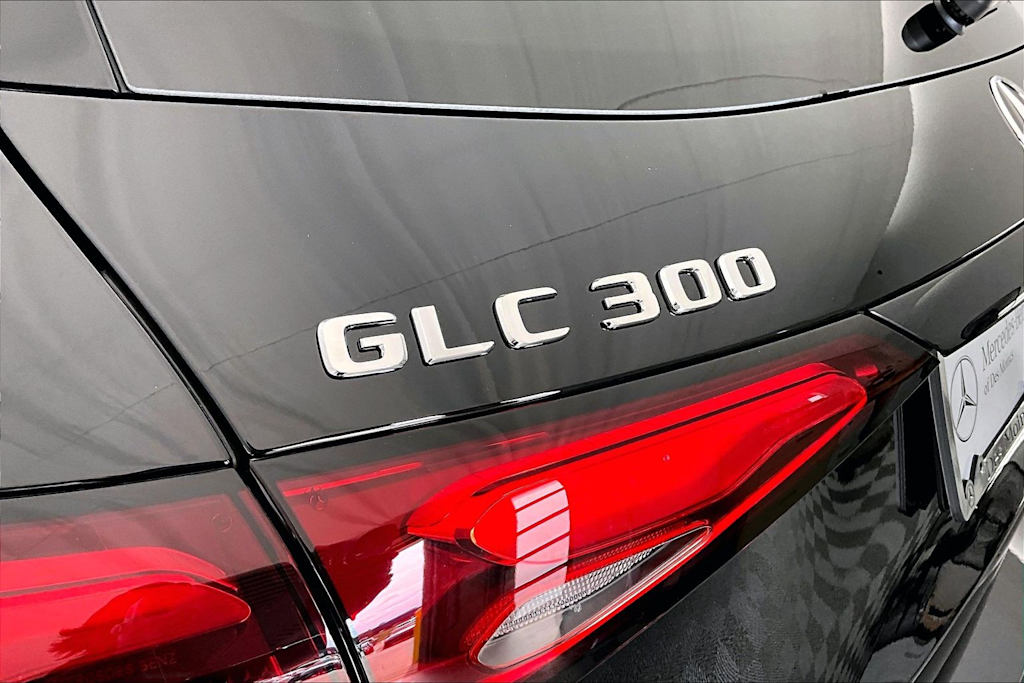 Thumbnail: 2026 Mercedes-Benz GLC - 7
