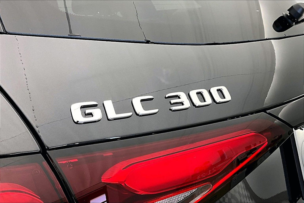 Thumbnail: 2026 Mercedes-Benz GLC - 7