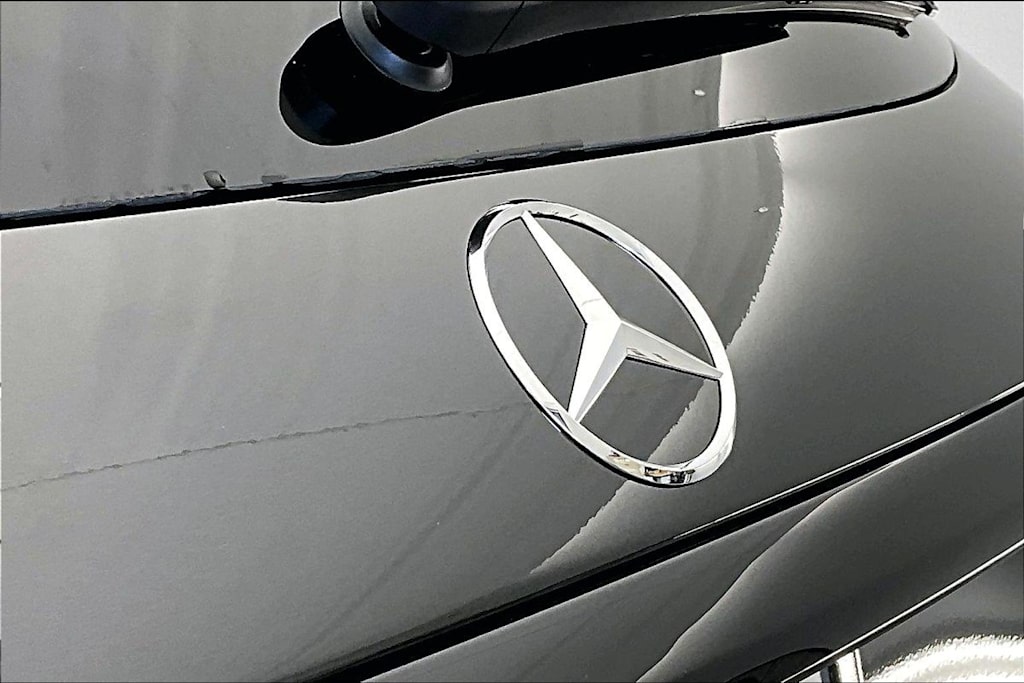 Thumbnail: 2026 Mercedes-Benz GLC - 23