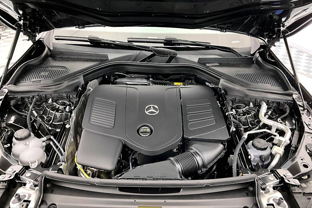 Thumbnail: 2026 Mercedes-Benz GLC - 9