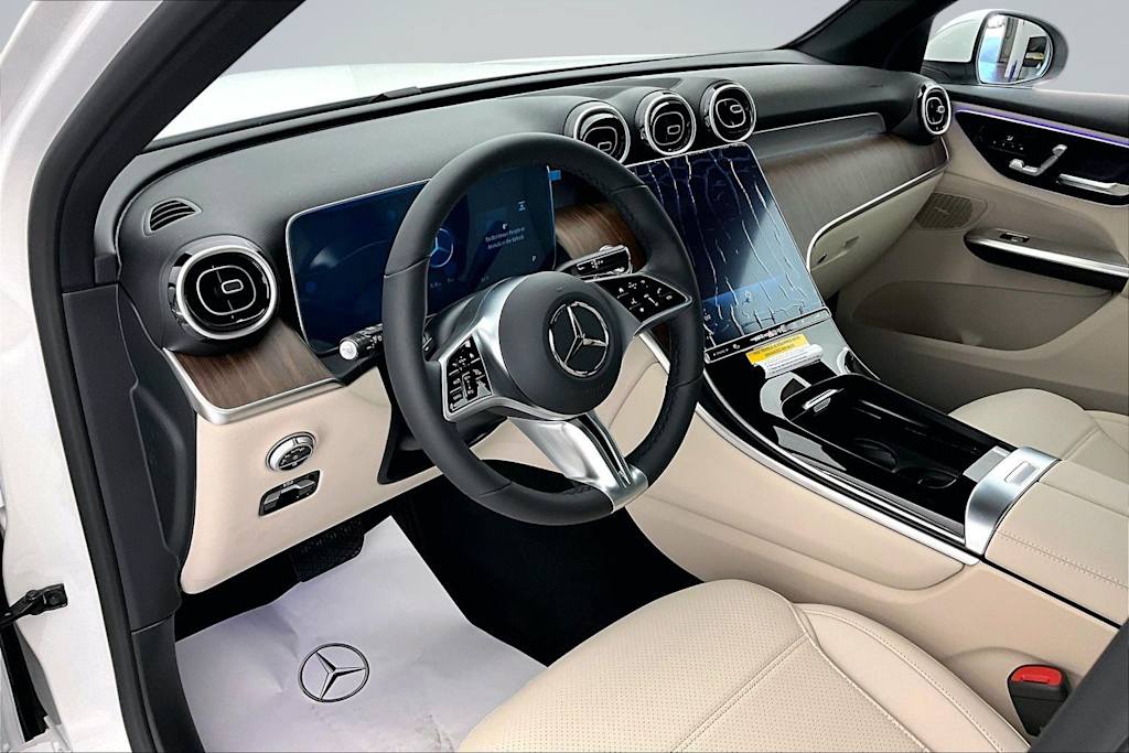 Thumbnail: 2026 Mercedes-Benz GLC - 2