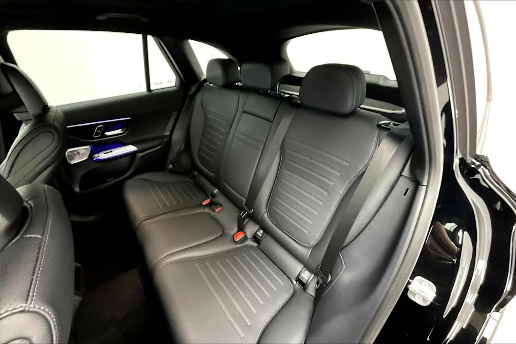 Thumbnail: 2026 Mercedes-Benz GLC - 19