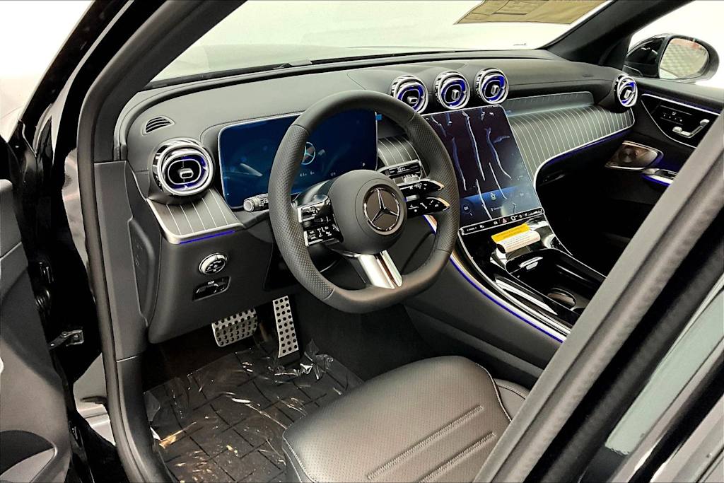 Thumbnail: 2026 Mercedes-Benz GLC - 2