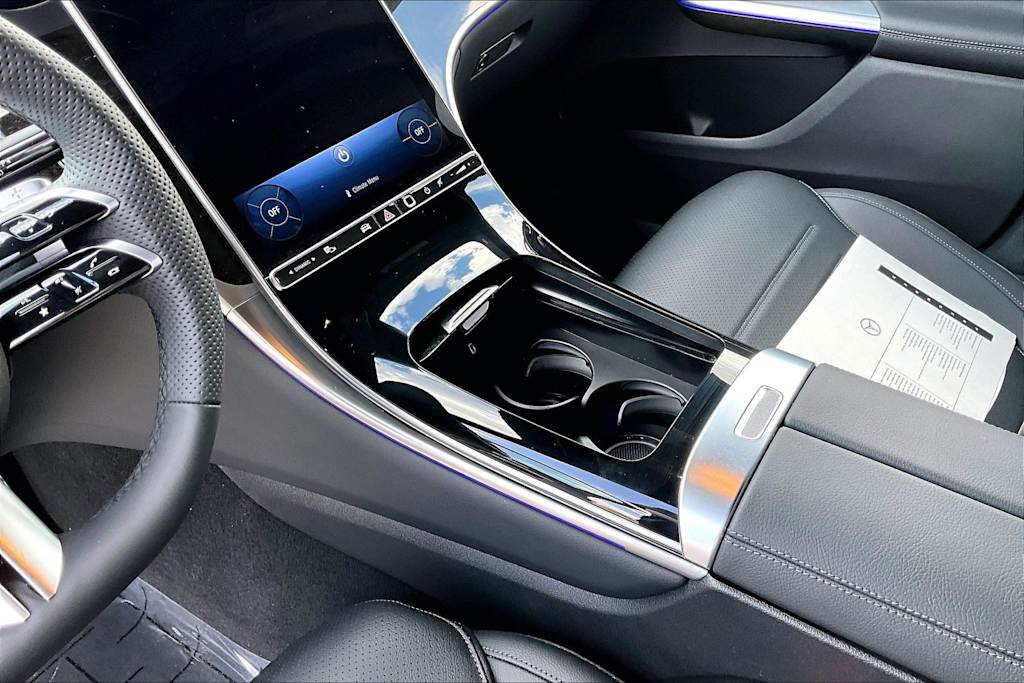 Thumbnail: 2026 Mercedes-Benz GLC - 16