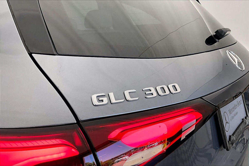 Thumbnail: 2023 Mercedes-Benz GLC - 7