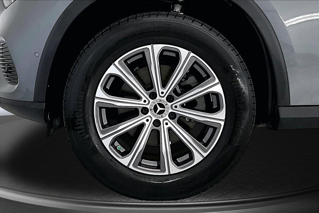 Thumbnail: 2023 Mercedes-Benz GLC - 8