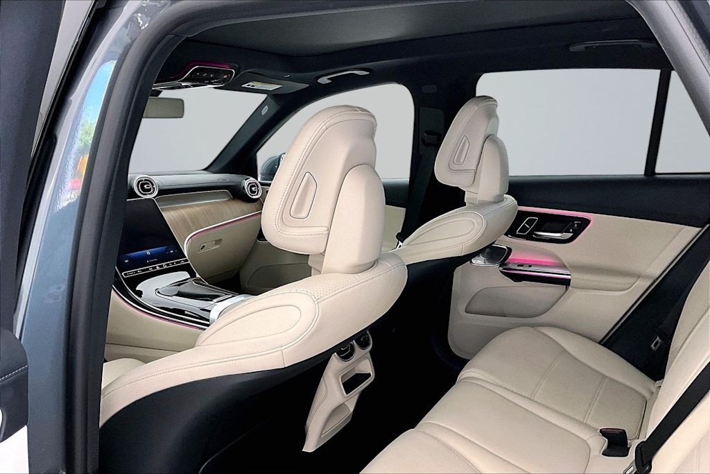 Thumbnail: 2023 Mercedes-Benz GLC - 13