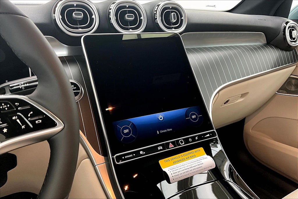 Thumbnail: 2026 Mercedes-Benz GLC - 15