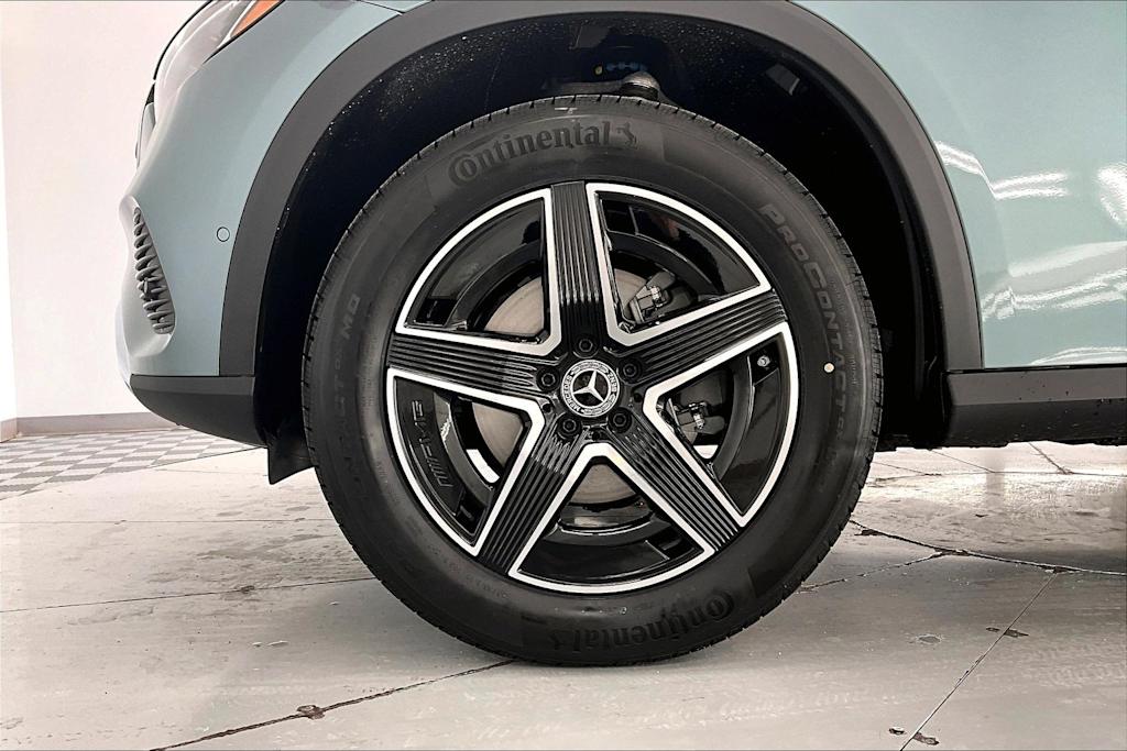 Thumbnail: 2026 Mercedes-Benz GLC - 8