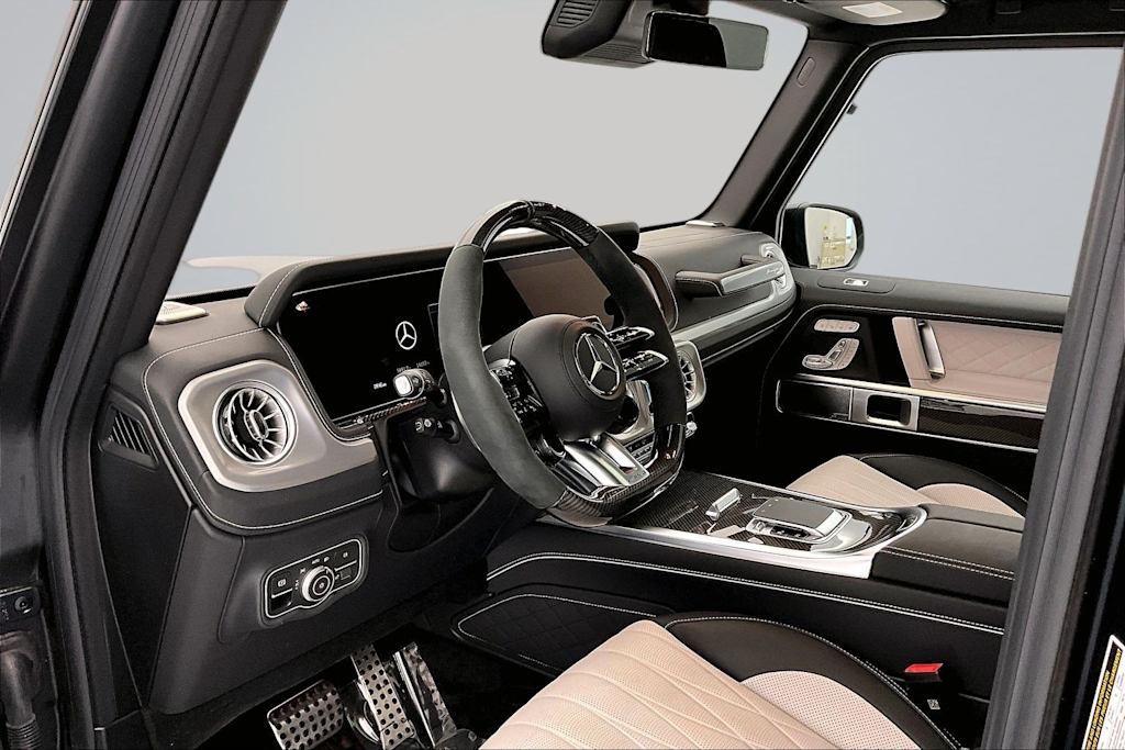 Thumbnail: 2025 Mercedes-Benz G-Class - 2