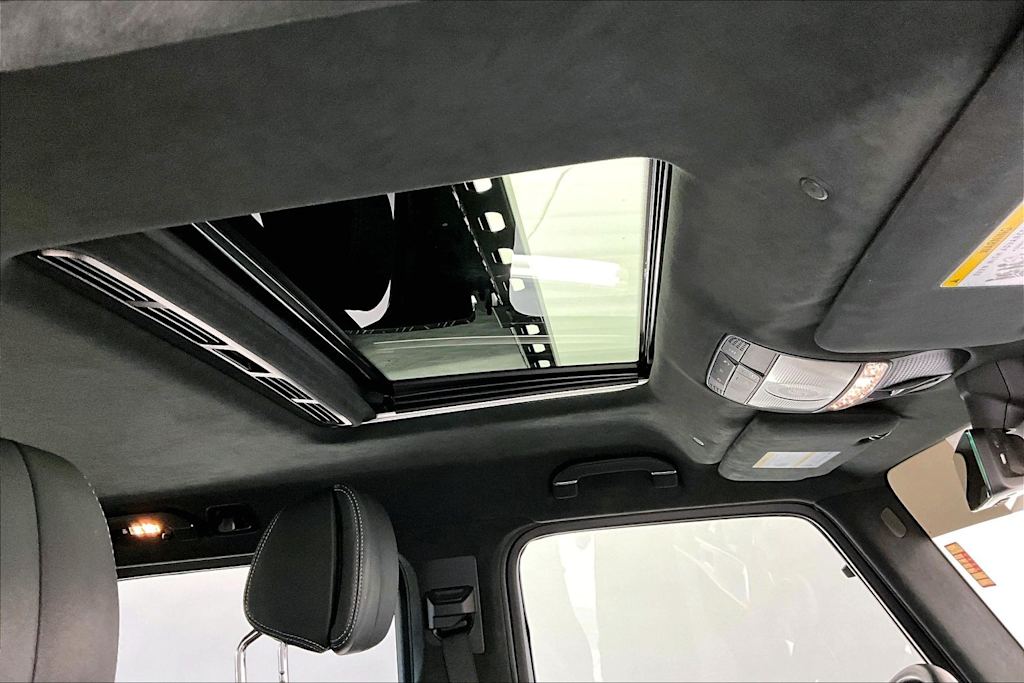 Thumbnail: 2023 Mercedes-Benz G-Class - 23