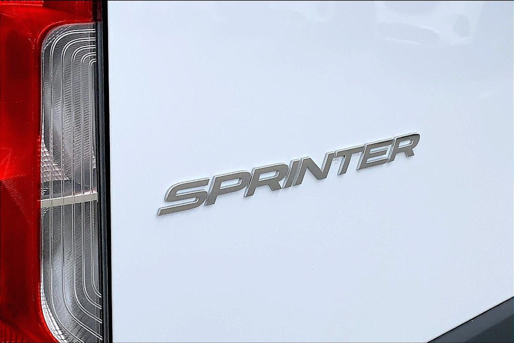 Thumbnail: 2025 Mercedes-Benz Sprinter - 7