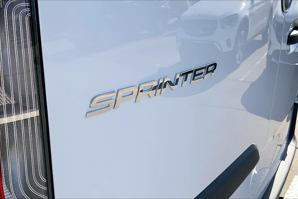 Thumbnail: 2024 Mercedes-Benz Sprinter - 6