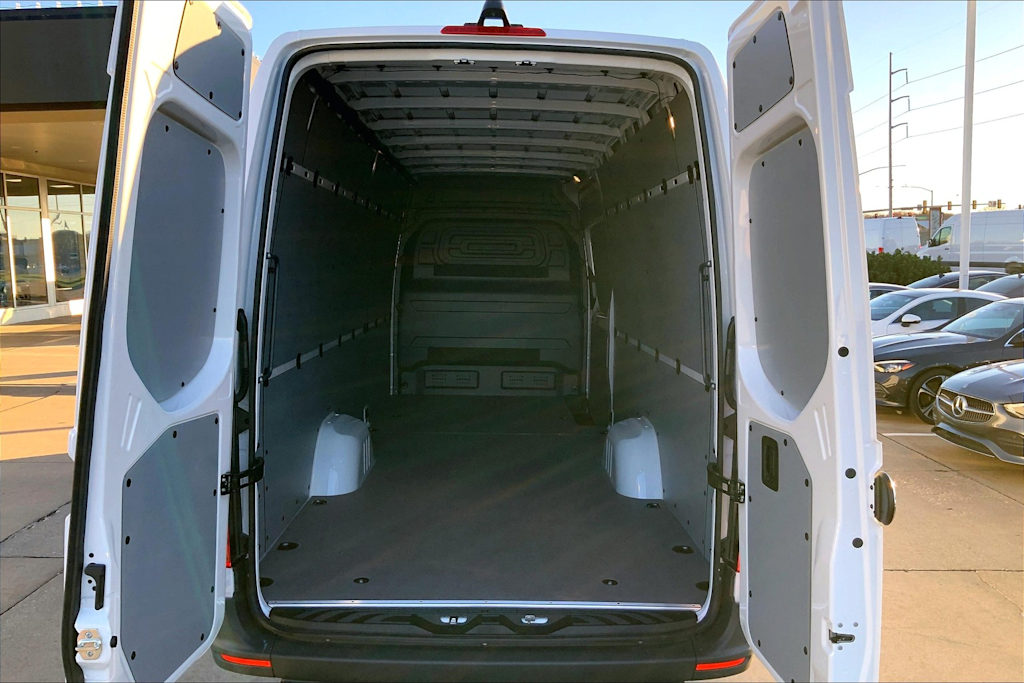 2025 Mercedes-Benz Sprinter 2500 20