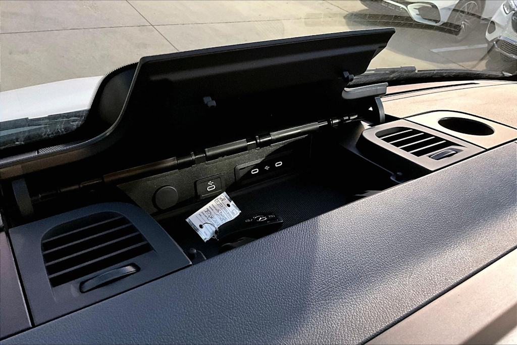 Thumbnail: 2025 Mercedes-Benz Sprinter - 20