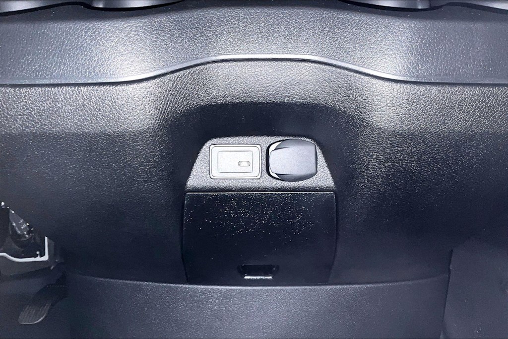 Thumbnail: 2025 Mercedes-Benz Sprinter - 23