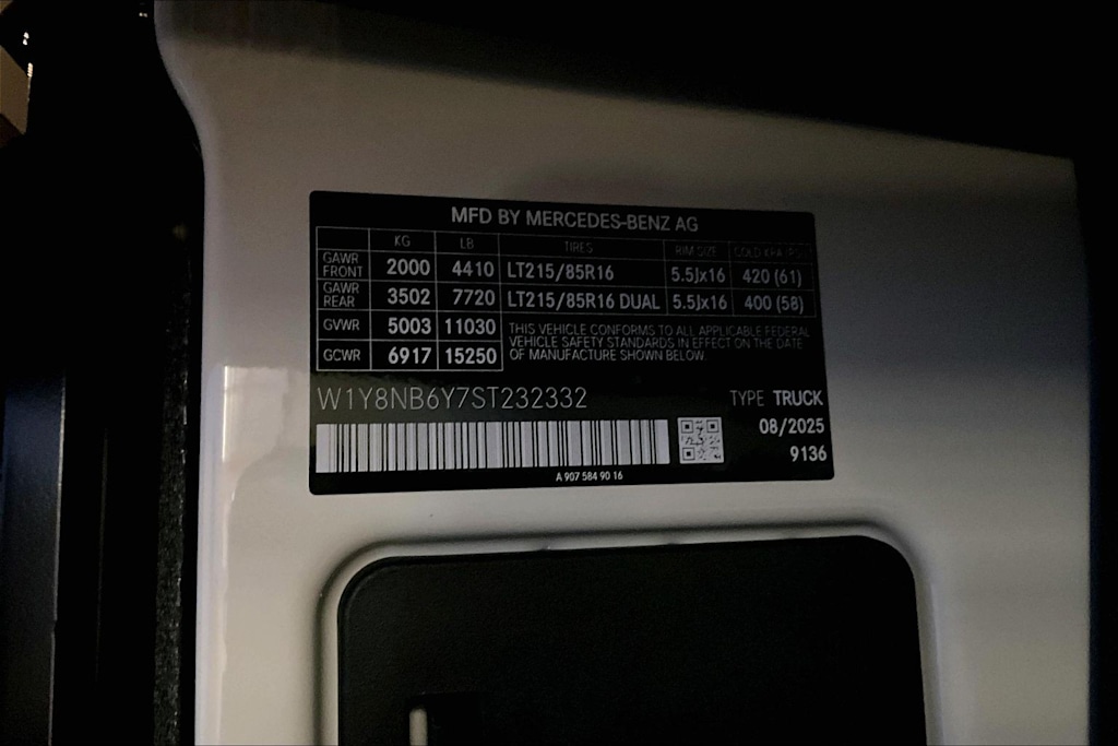 Thumbnail: 2025 Mercedes-Benz Sprinter - 19