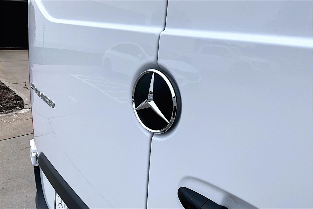 Thumbnail: 2026 Mercedes-Benz Sprinter - 22