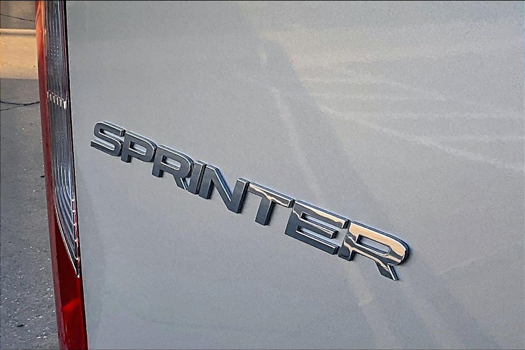 Thumbnail: 2025 Mercedes-Benz Sprinter - 7