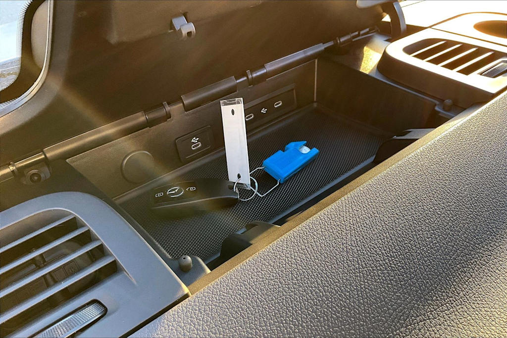 Thumbnail: 2025 Mercedes-Benz Sprinter - 20