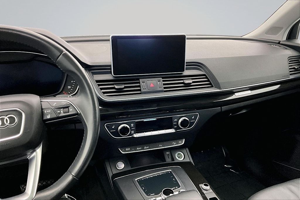 Thumbnail: 2018 Audi Q5 - 15