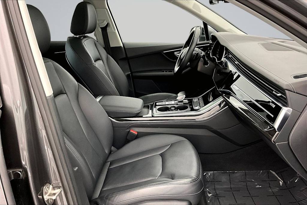 Thumbnail: 2024 Audi Q7 - 12
