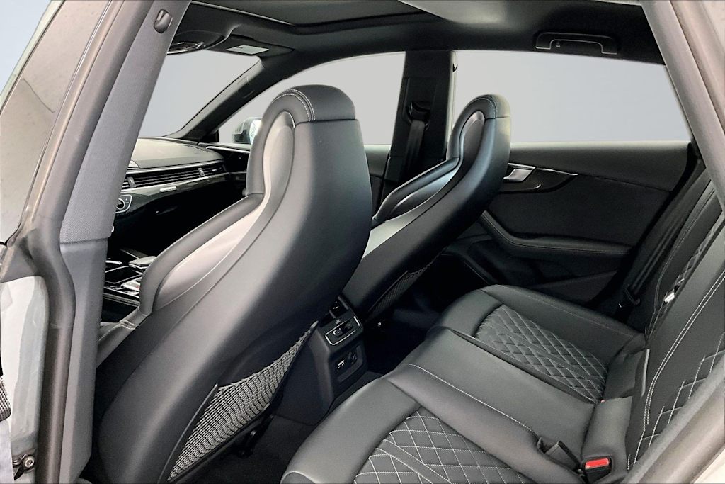 Thumbnail: 2024 Audi S5 - 13