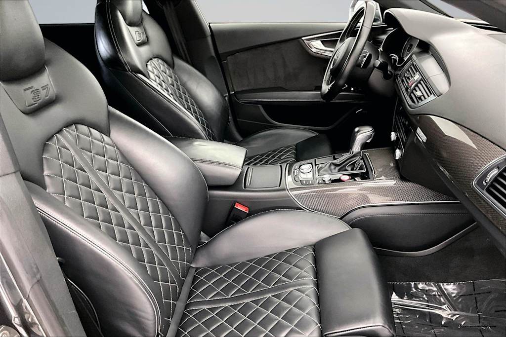 Thumbnail: 2017 Audi S7 - 12