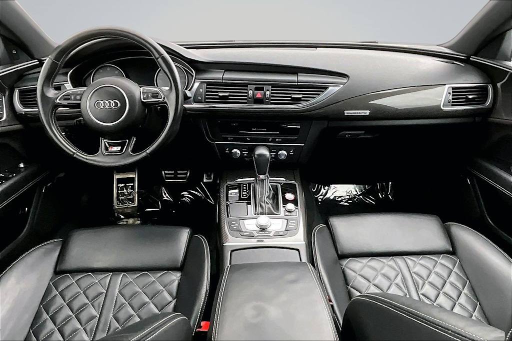 Thumbnail: 2017 Audi S7 - 10