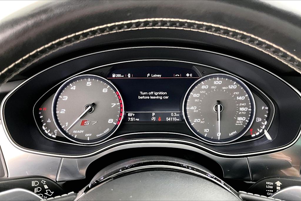 Thumbnail: 2017 Audi S7 - 17
