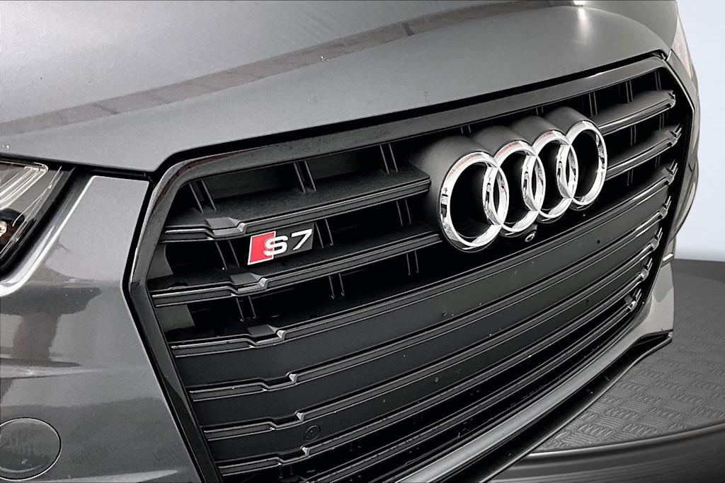 Thumbnail: 2017 Audi S7 - 27