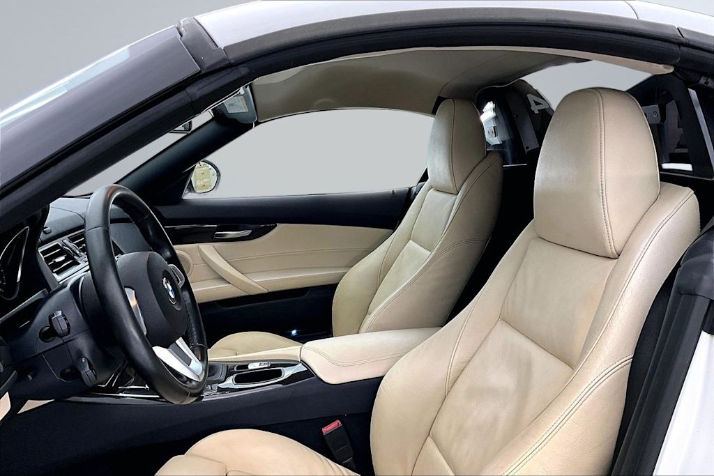 Thumbnail: 2014 BMW Z4 - 10