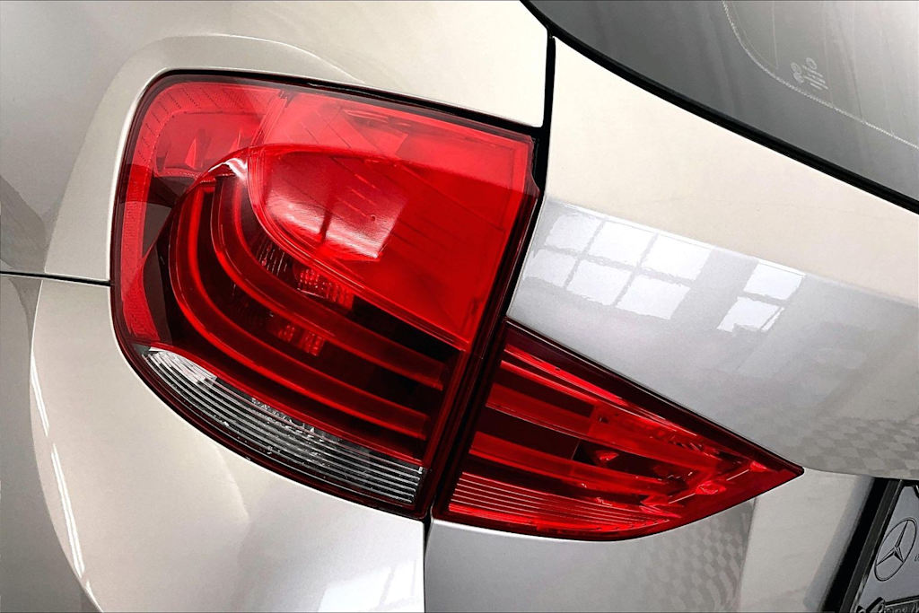 Thumbnail: 2014 BMW X1 - 26
