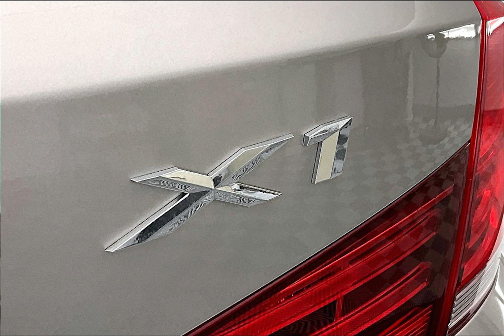 Thumbnail: 2014 BMW X1 - 7