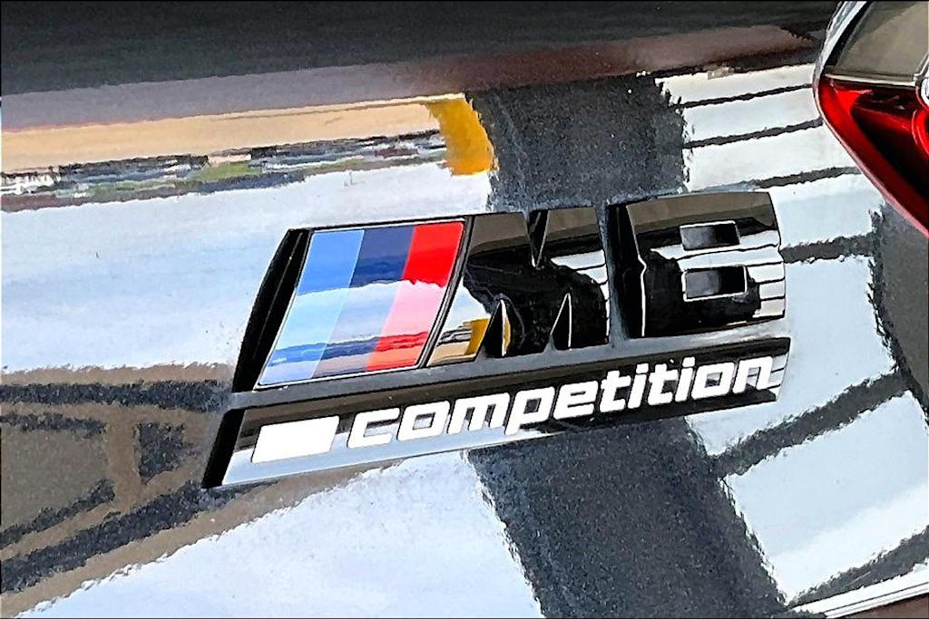 Thumbnail: 2024 BMW M8 - 19