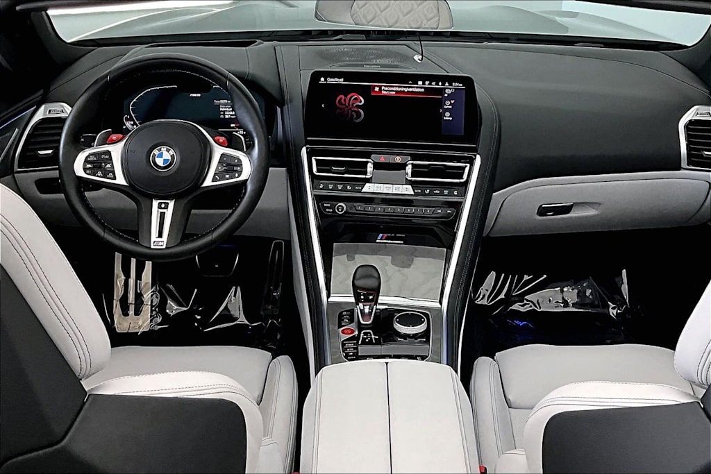 Thumbnail: 2024 BMW M8 - 8