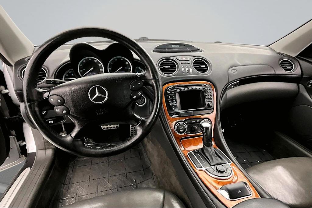 Thumbnail: 2004 Mercedes-Benz SL-Class - 10