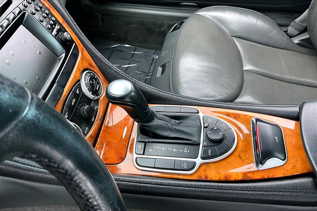 Thumbnail: 2004 Mercedes-Benz SL-Class - 14