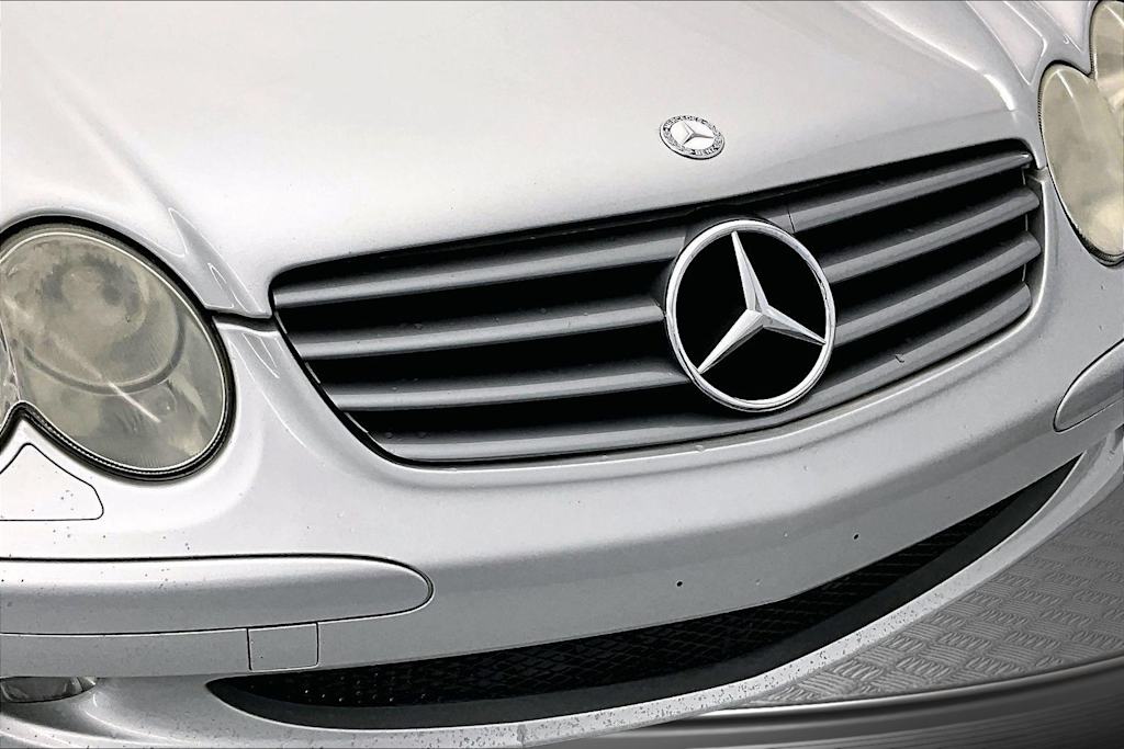 Thumbnail: 2004 Mercedes-Benz SL-Class - 25