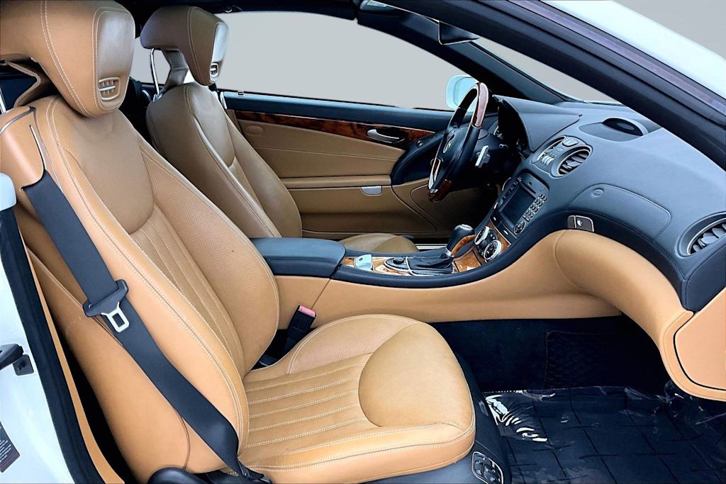 Thumbnail: 2011 Mercedes-Benz SL-Class - 19