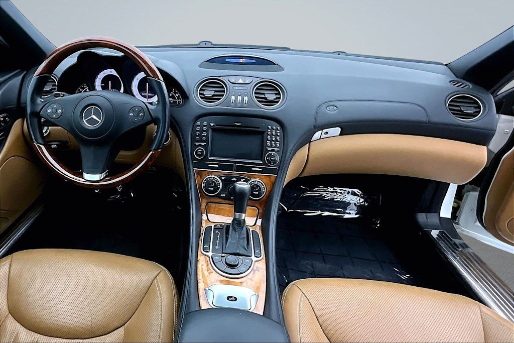 Thumbnail: 2011 Mercedes-Benz SL-Class - 10