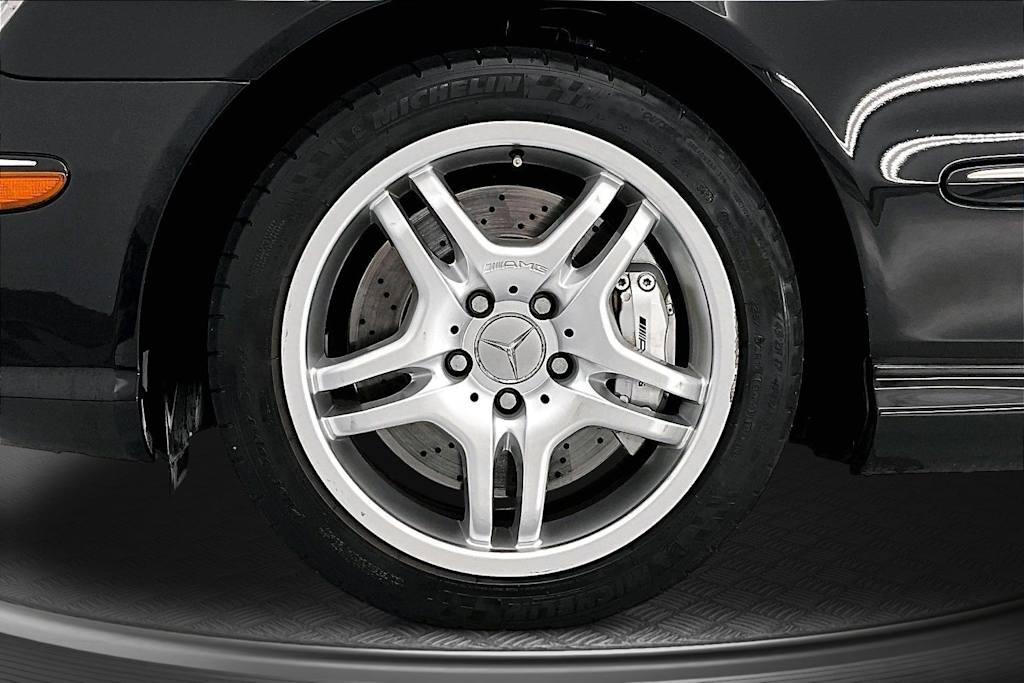 Thumbnail: 2004 Mercedes-Benz CLK - 8
