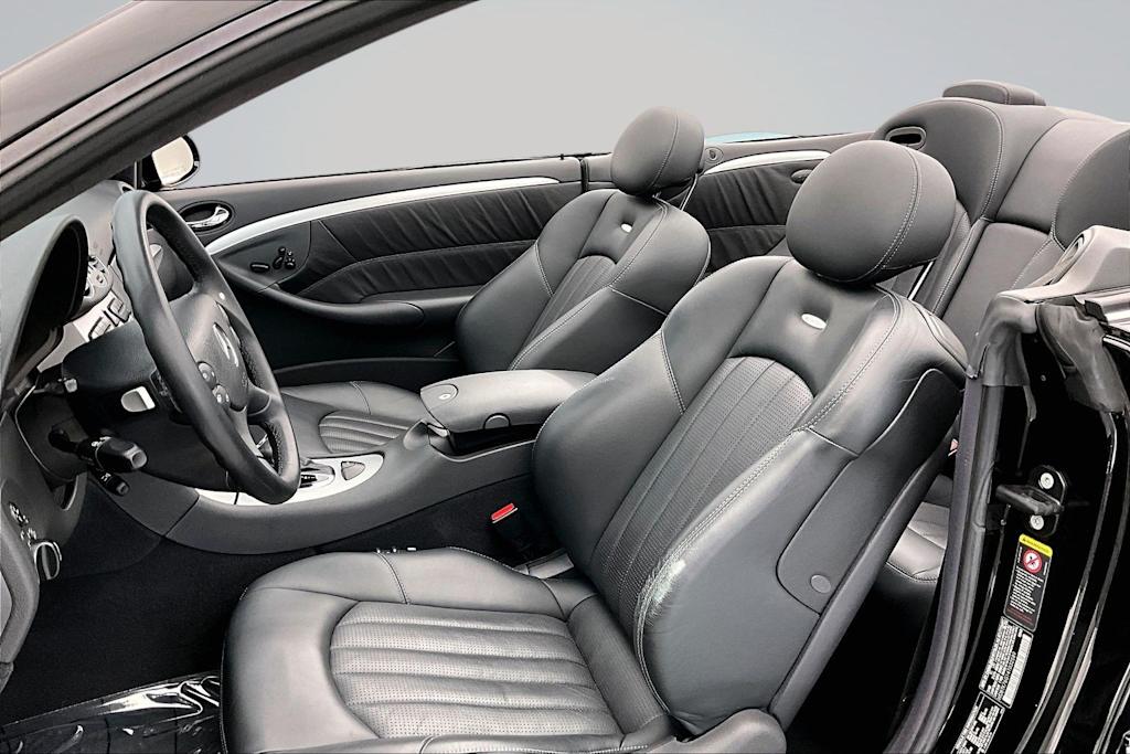 Thumbnail: 2004 Mercedes-Benz CLK - 11