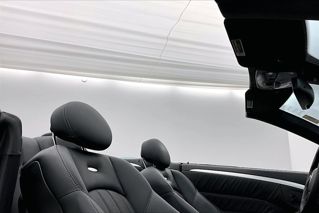 Thumbnail: 2004 Mercedes-Benz CLK - 23