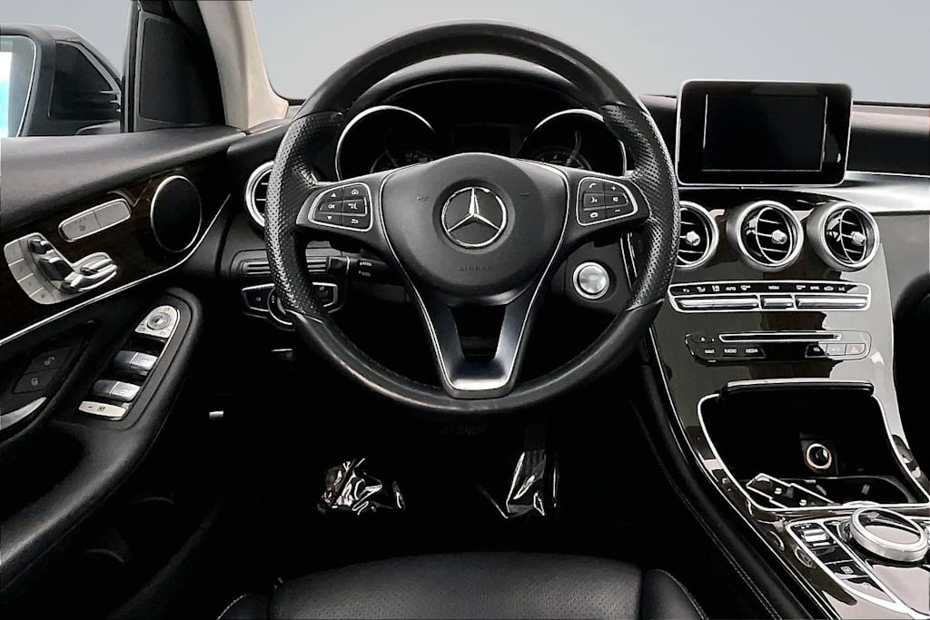 Thumbnail: 2017 Mercedes-Benz GLC - 14