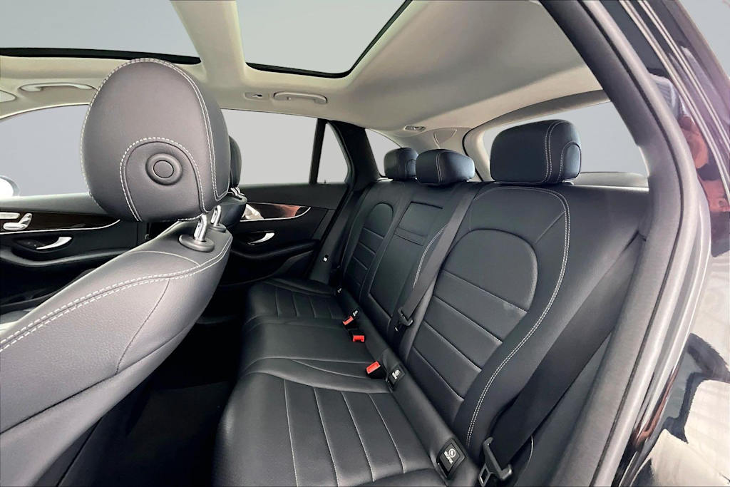 Thumbnail: 2017 Mercedes-Benz GLC - 21