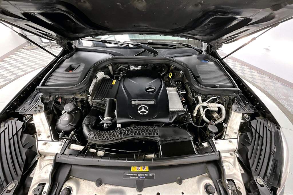 Thumbnail: 2018 Mercedes-Benz GLC - 9