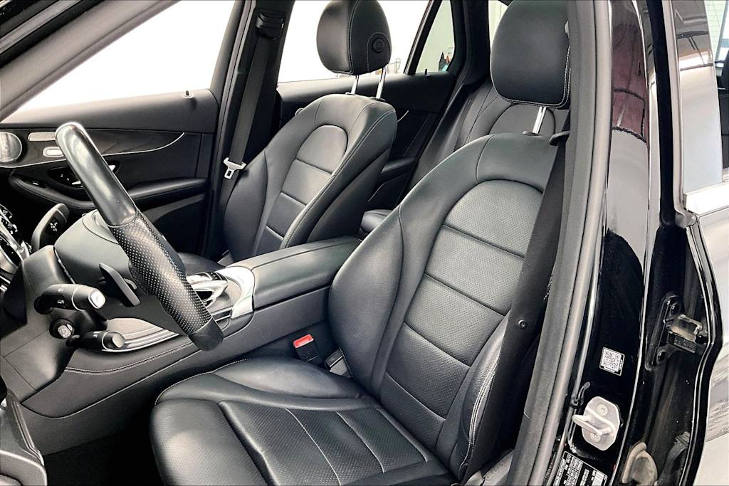 Thumbnail: 2018 Mercedes-Benz GLC - 11