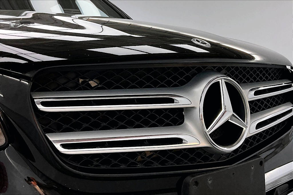 Thumbnail: 2018 Mercedes-Benz GLC - 27